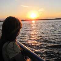 微信头像在海边的女生头像