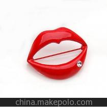 梦露性感红唇项链