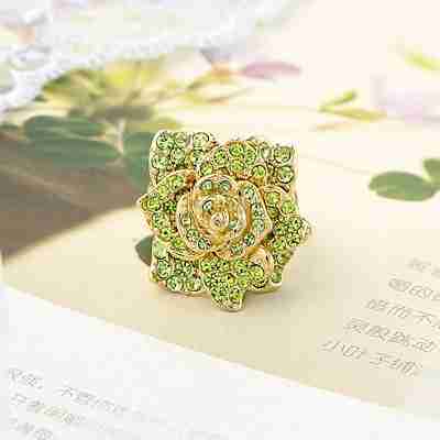 绿色花衣戒指金色
