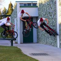 一声兄弟大过天微信兄弟头像