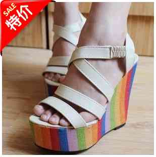 可是不是有点性感可爱