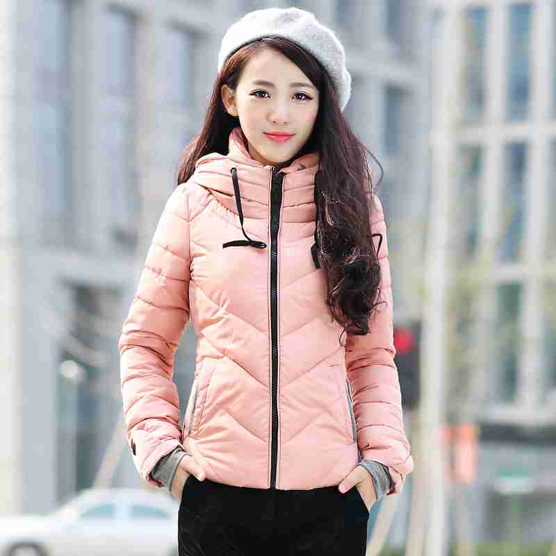 的意境和特点上衣凸显精致和品质搭配打底裤