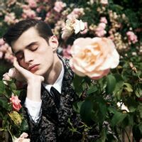 微信头像镜中人欧美