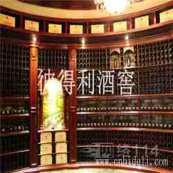 彼得利引进欧美国家成熟人工酒窖方案