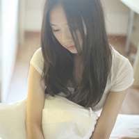 精选的女生头像