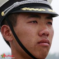 军人照片做微信头像