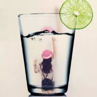 一杯水的图片跟文字