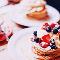 饿的图片搞笑文字图片