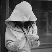 女人微信头黑白像图片大全