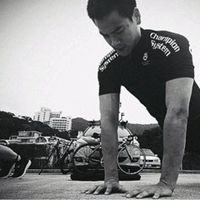 大明星彭于晏黑白头像