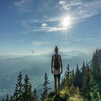 徒步登山头像
