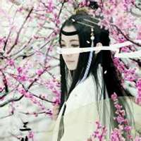桃红色桃花微信头像