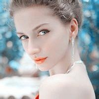 头像女生简单气质欧美