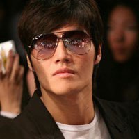 金钟国搞笑图片