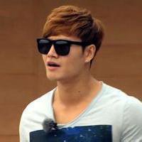 金钟国搞笑图片