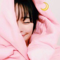 女孩头像小娃娃微信中色头发粉色衣服