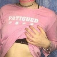 女孩头像小娃娃微信中色头发粉色衣服