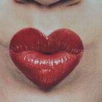 微信性感嘴唇图片