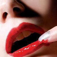性感红唇不露脸微信头像