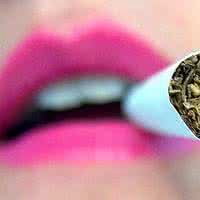 女人性感红唇微信头像