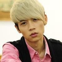 个性微信头像男魏晨