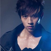 个性微信头像男魏晨