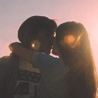 微信个性头像接吻