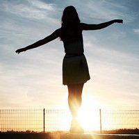 微信头像美女高清看天图片