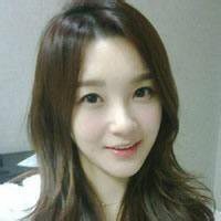 真实的美女生活照微信头像高清