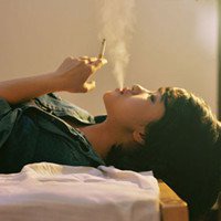 真实美女吸烟头像 真实美女吸烟头像
