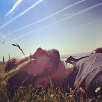 男生成熟稳重微信头像