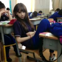 微信头像真人女生霸气 微信女生超拽霸气头像