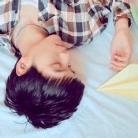 男神侧脸头像不要眼睛 原宿风女生头像侧脸