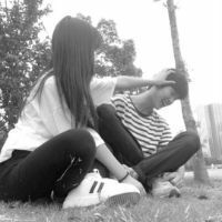 搞怪的甜蜜的情侣黑白头像 搞怪的甜蜜的情侣黑白头像