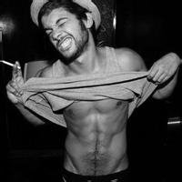 陌陌拼图头像分割 陌陌八张拼图头像