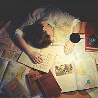 帅哥头像高清冷酷一个人最新版 男子假装白富美