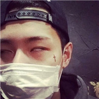 正经不起来 不要太搞笑另类男头