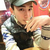 2017鸡年欧美帅气男生微信头像