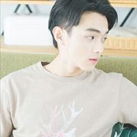 洁白帅气的男生的头像
