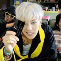 可爱简单的帅气男生头像