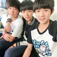 青春的可爱帅气tfboys头像