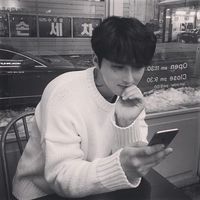 男生个性的帅气的微信头像