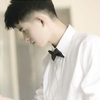 洁白清新的帅气男生头像