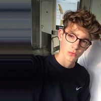 欧美男生帅气的微信头像