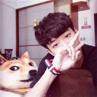 男生简约的个性帅气头像