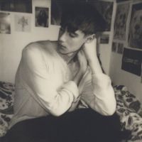 黑白的男生个性微信头像