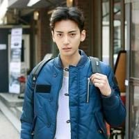 帅气的男生简单微信头像