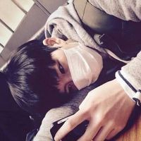 伤感的口罩男生头像 伤感的口罩男生头像