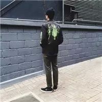 微信文艺的简单男生头像