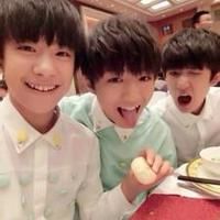 tfboys清纯可爱的简约男生头像